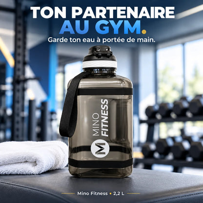Mino Fitness – Mug 2,2 L | Bouteille d’eau grand format